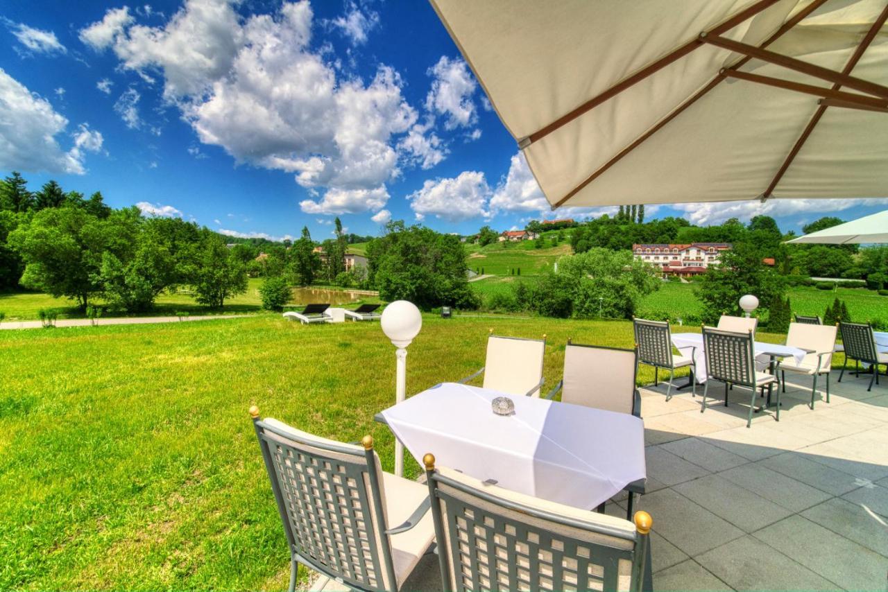 Romantikschloessl Loipersdorf Adults Only Grieselstein المظهر الخارجي الصورة